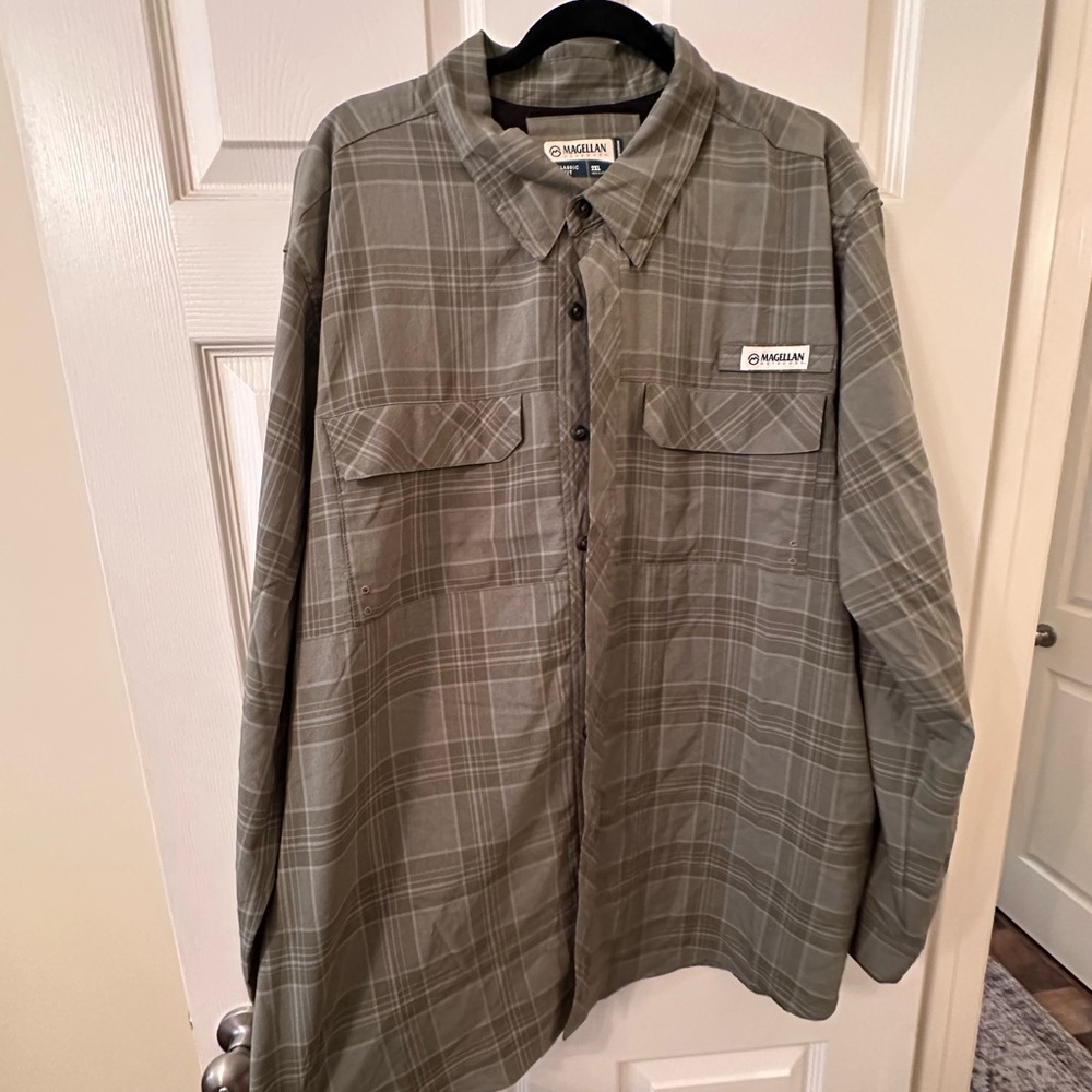 Magellan Outdoors Plaid Button-Up Shirt